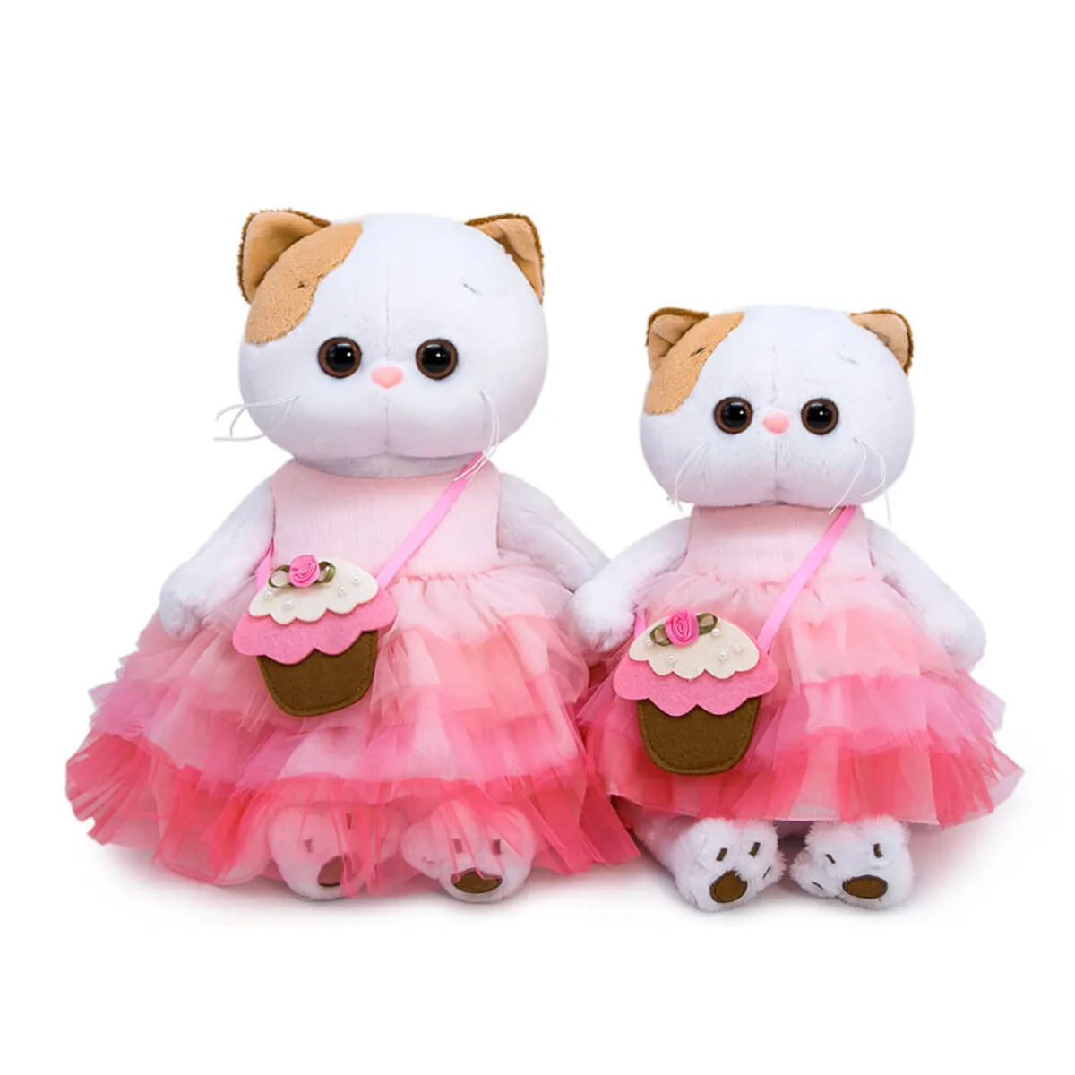 Ли-Ли с сумочкой-пирожным